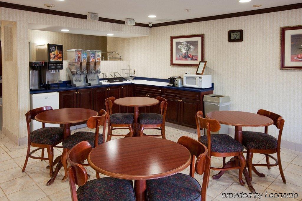 فندق كانتري هيرث إن نايتدايل راليه Knightdale المطعم الصورة